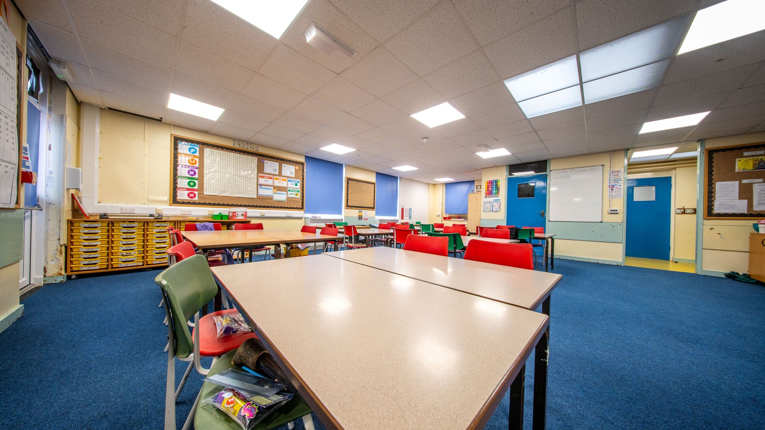 Huddersfield Primary School Wins Β£10,000 Lighting Upgrade: Boosting Pupil Wellbeing and Unlocking Major Energy Savings